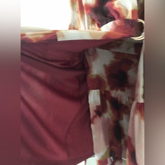 NWT Taylor Sleeveless Wrap Dress in Red Multi Watercolor Print - Size XL - Picture 6 of 12